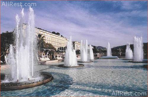Aston Hotel 